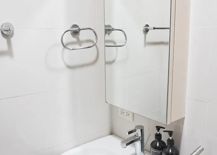 Apartment Eton Baypark Bay
